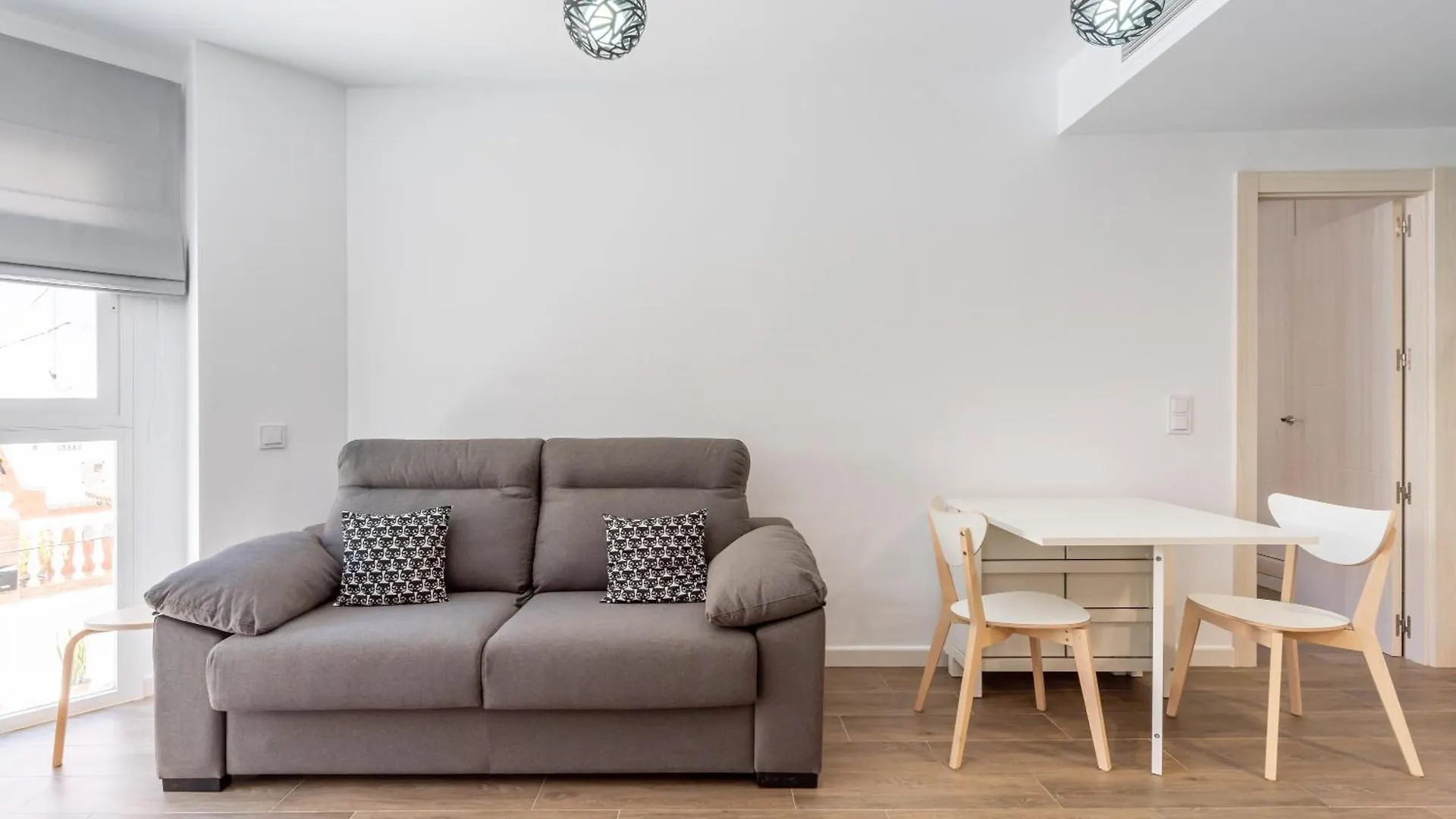 Wintowinrentals Charming Apartament & New Building, Close Beach Rincón de la Victoria 0*,  Espanha